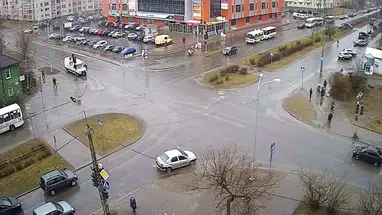 Kruispunt Melentieva - Oktober Avenue online-webcam