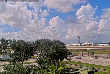Pista 9/27, Aeroporto Internazionale di Miami