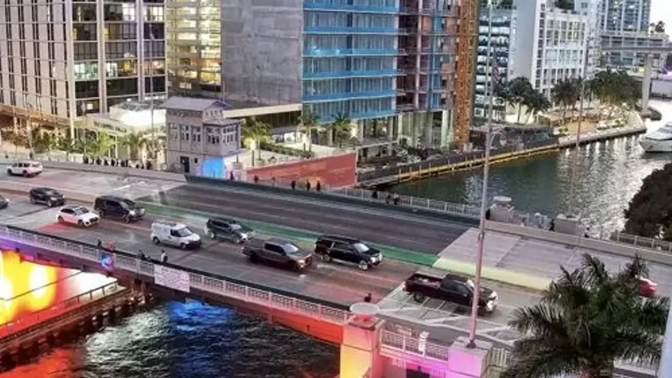 Сámara web en vivo Río Miami, Florida
