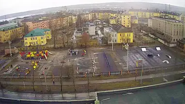 Kinderspeelplaats aan de Sovjetstraat online-webcam