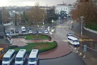 Webcam on Nakhimov Square towards the Lenin street