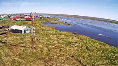 Làng, Nelmin Nos phát trực tiếp qua webcam