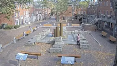 Đài phun nước Inn Street, Newburyport phát trực tiếp qua webcam