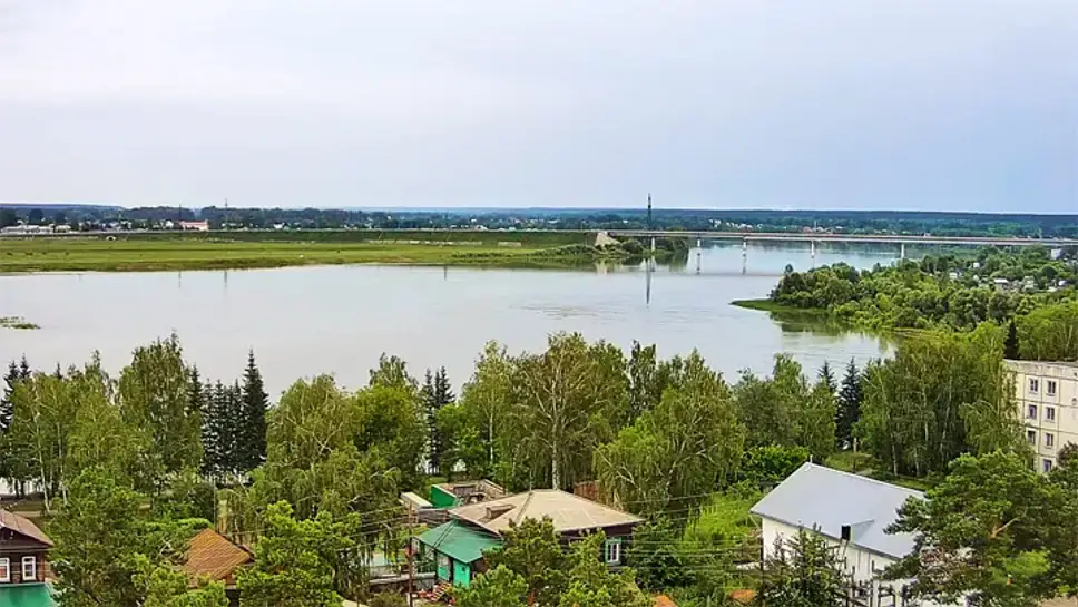 Веб рек. Обводной мост Бийск. Мост в Малоугренево Бийск. Льнокомбинат Бийск. Бия село Малоугренево.