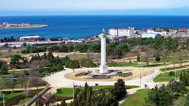 Zafer Parkı, Sevastopol, Kırım canlı web kamerası