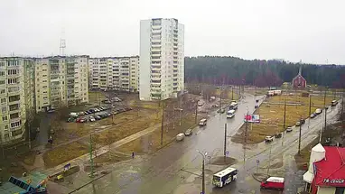 Crosswalk at the Rovio street Live Cam