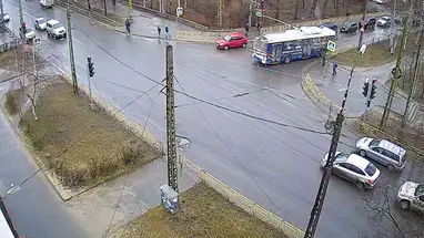 Kreuzung Pervomaysky - Moskau Online-Webcam