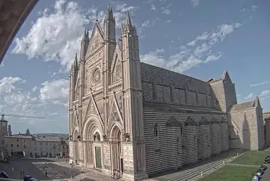 Webcam on Cathedral Square of Orvieto, Italy