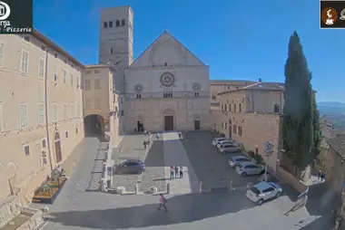 Piazza San Rufino, Assisi