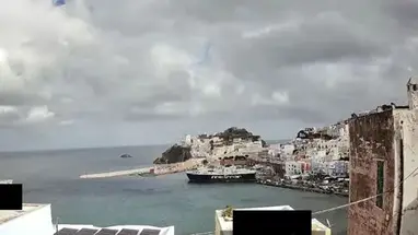 이탈리아 폰차섬 항구 웹캠 라이브 스트림