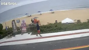 Plage d'Estaleiro, Colombie-Britannique webcam en direct