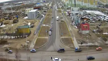 Kruispunt van Khanty-Mansiysk - Vakbond, Nizjnevartovsk online-webcam