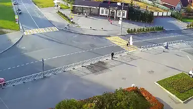 Intersection of Shkolnaya and Khazov, Pushkin, St. Petersburg Live Cam