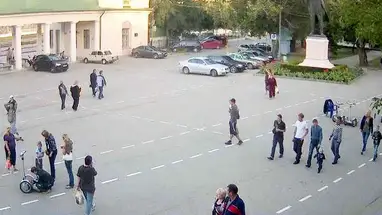 Bahnhofsplatz, Feodosia Online-Webcam