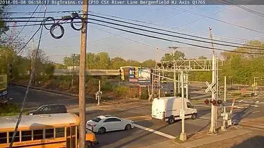 강 철도 노선, Bergenfield 웹캠 라이브 스트림