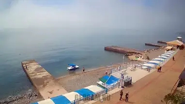 Semidvorie dorpsstrand, de Krim online-webcam