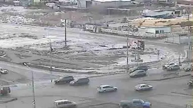 Kruispunt van de straten Shakhterov en Vzlyotnaya, Krasnojarsk online-webcam