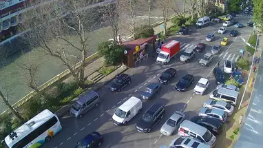 Kreuzung der Verfassung / Park Online-Webcam