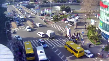 Encruzilhada Moscou / Constituição webcam ao vivo