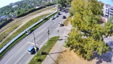 Crossroads of Socialist - Mozhaisky, Biysk Live Cam