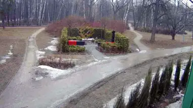Rzeźba „Wróżka księgowa”, Park Sokolniki, Moskwa kamera na żywo