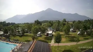 Campeggio La Riva, Sorico, Italia webcam dal vivo