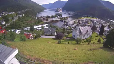 Hellesylt Centrum online-webcam