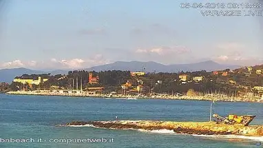 वराज़्ज़ बीच लाइव वेबकैम प्रसारण