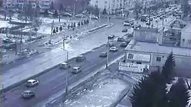 Ngã tư Vysotnaya và Svobodnaya phát trực tiếp qua webcam