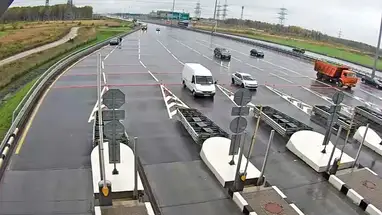 WHSD Sint-Petersburg: hoofdgerecht richting Primorsky Avenue online-webcam