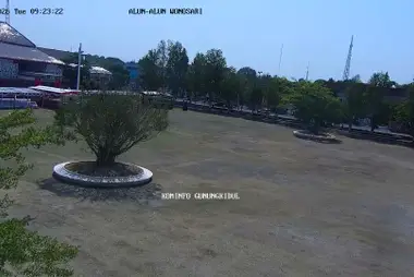 Piazza di Wonosari, lato ovest