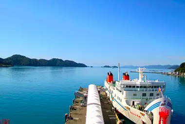 Veerterminal, zeezijde, Yawatahama
