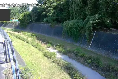 Rivière Zanbori à Ikeue, Tachikawa