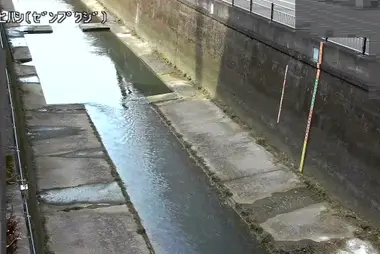 Fiume Zenpukuji al ponte Asahi, Nakano