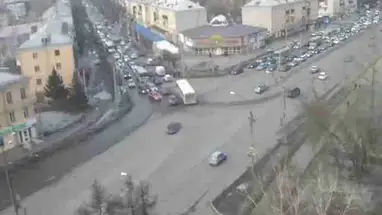Kreuzung Partizana Zheleznyaka – Aerovokzalnaya Online-Webcam